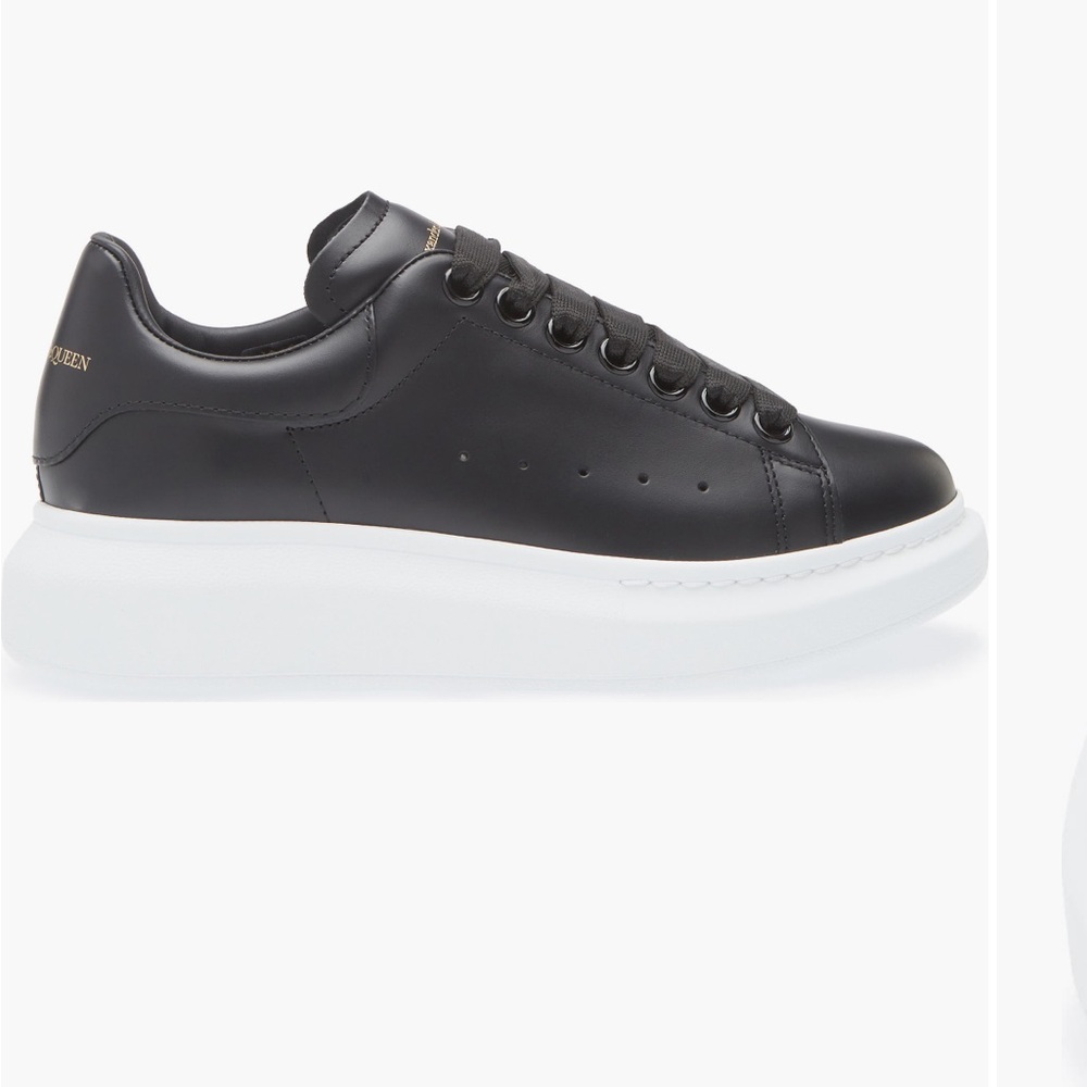 Alexander McQueen oversized sneaker in good condition without box
